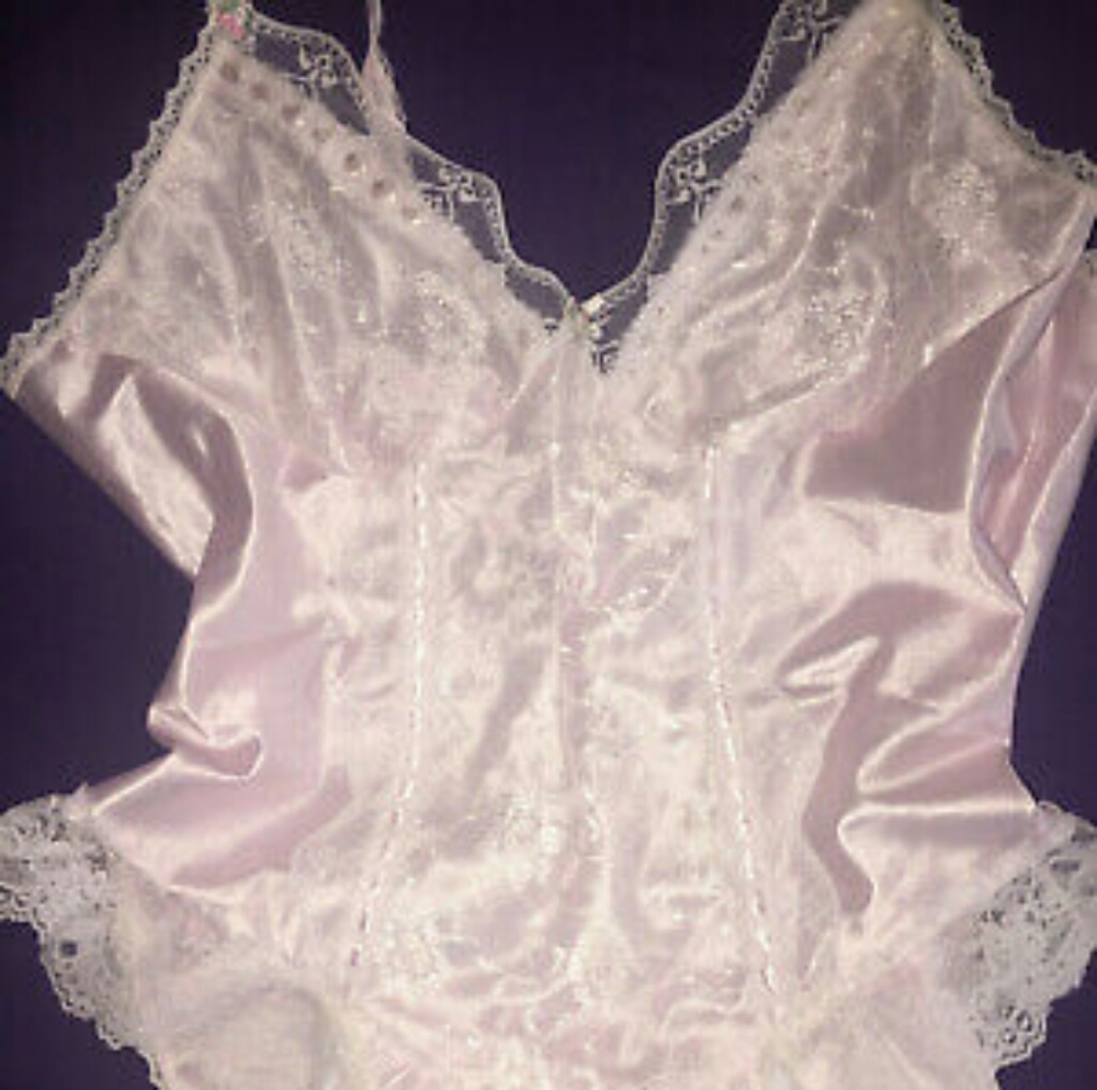 Babydoll sleepwear.
